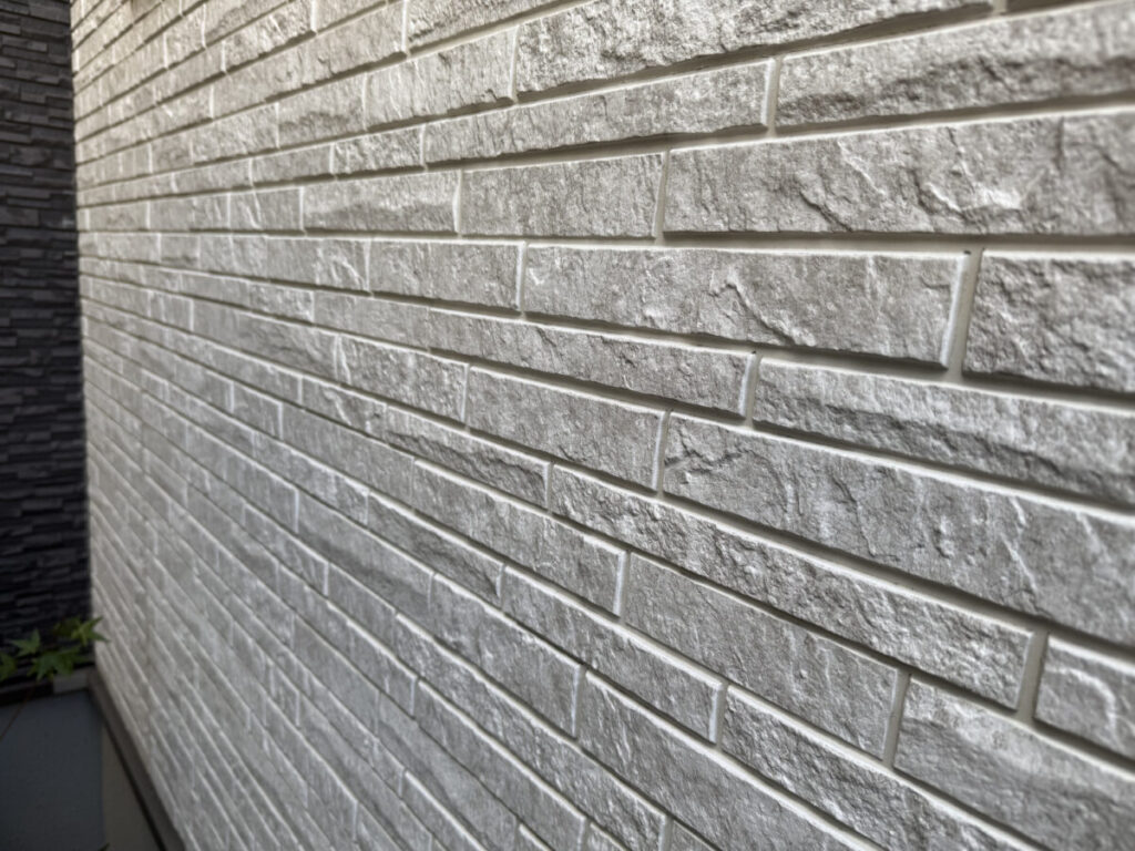 PLジャパン(ペイントラインジャパン)のPLスーパーハイブリッドバインダーSiⅡのクリヤーの塗装する前の画像